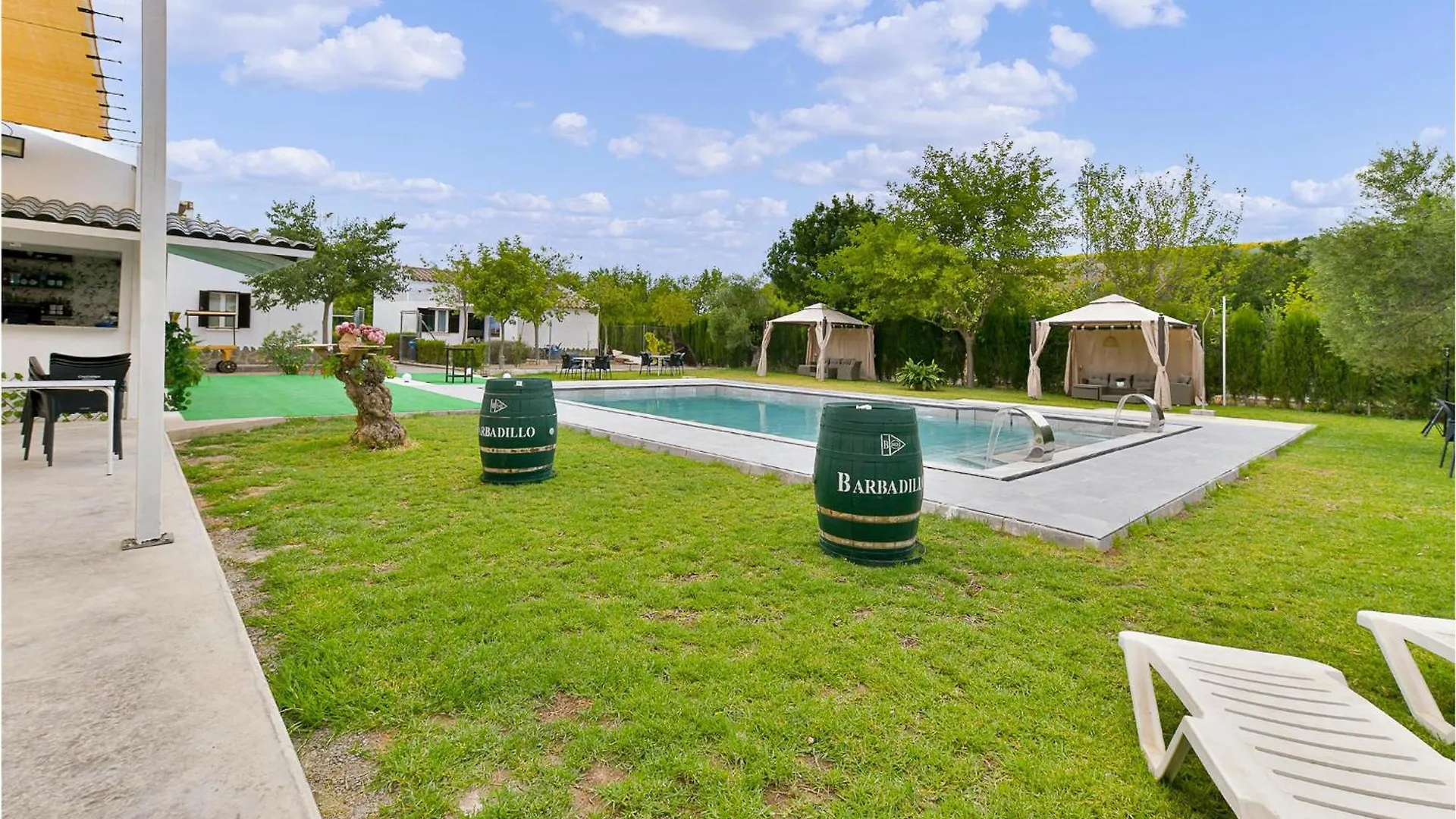 Awesome Home In El Coronil With Wifi Spain