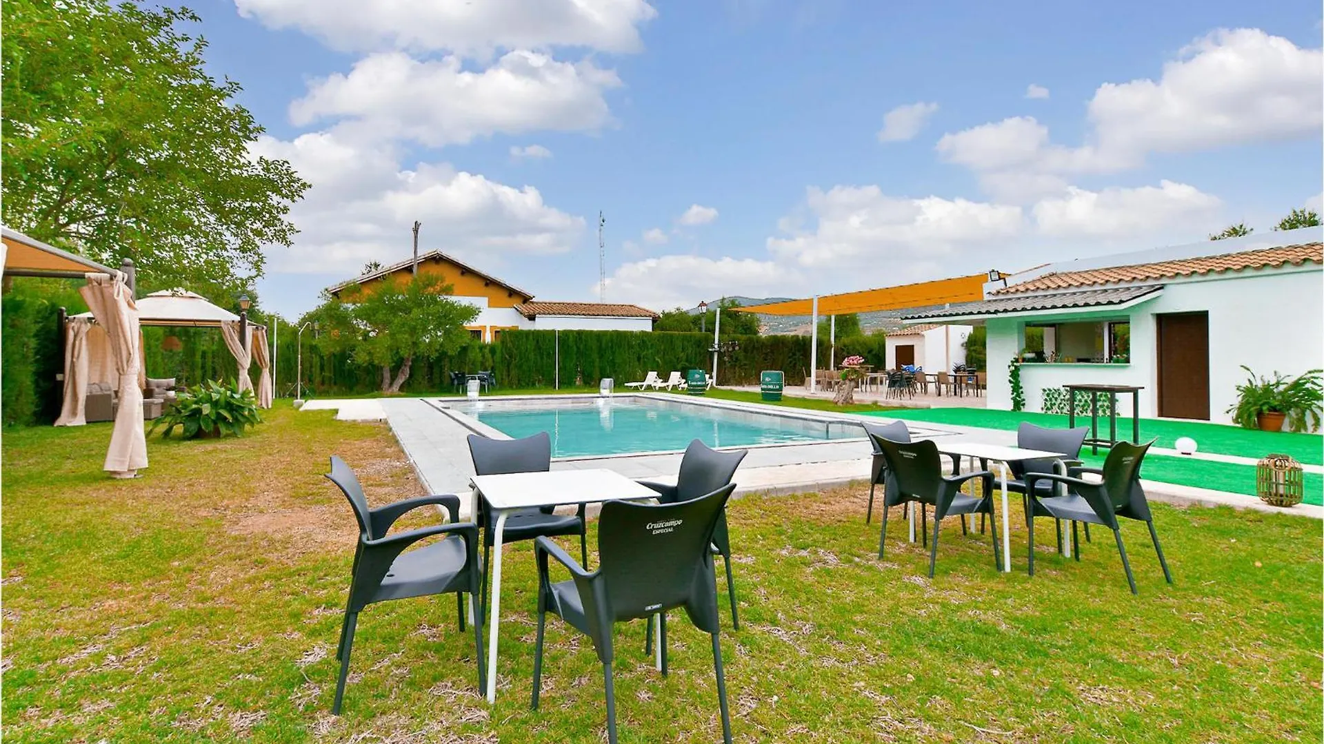 Awesome Home In El Coronil With Wifi
